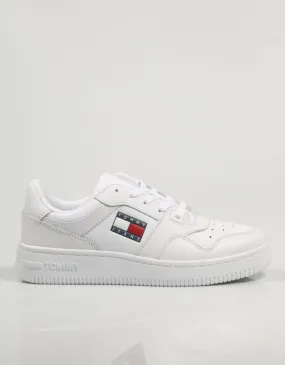  baskets TOMMY HILFIGER Tommy Jeans Retro Basket Wmn en Blanc 79947