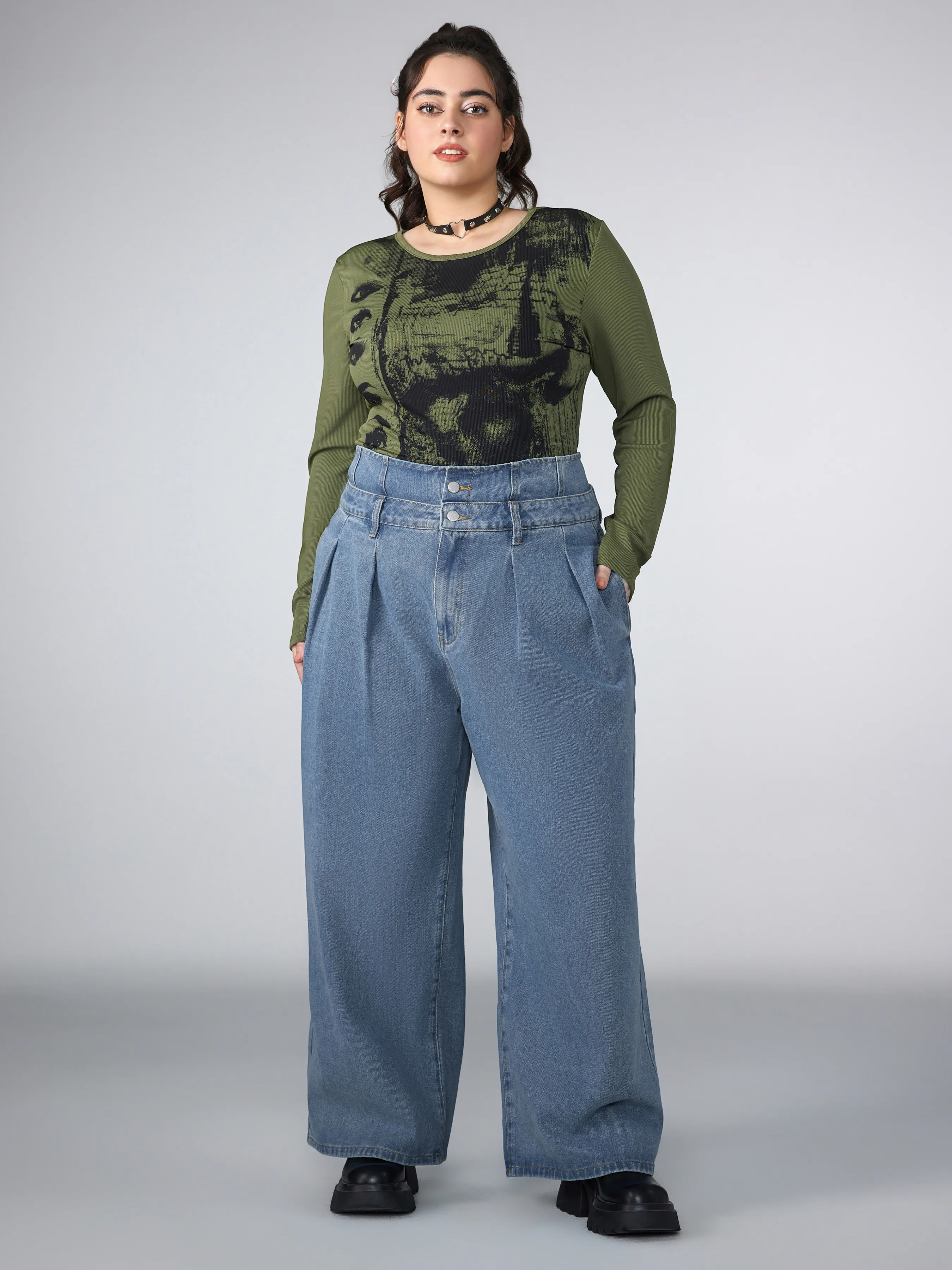  Jeans de Pierna Ancha con Doble Cintura y Botón Sólido Curvy