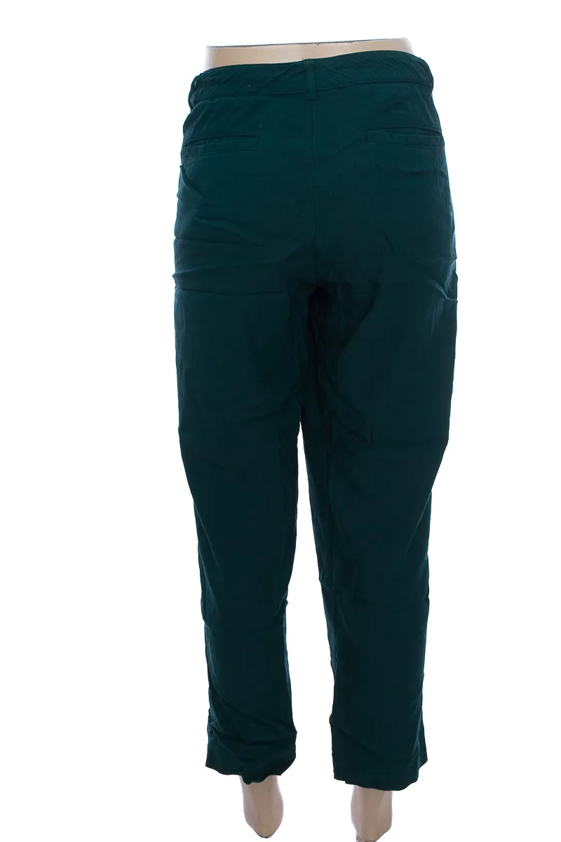 Pantalón color Verde - Van Heusen