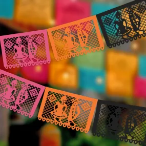 Papel Picado Festivo con Diseo de Día de Muertos