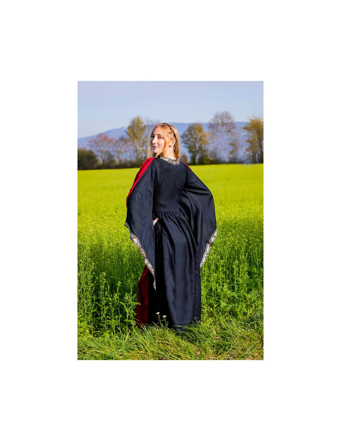Vestido nobleza, rojo-negro