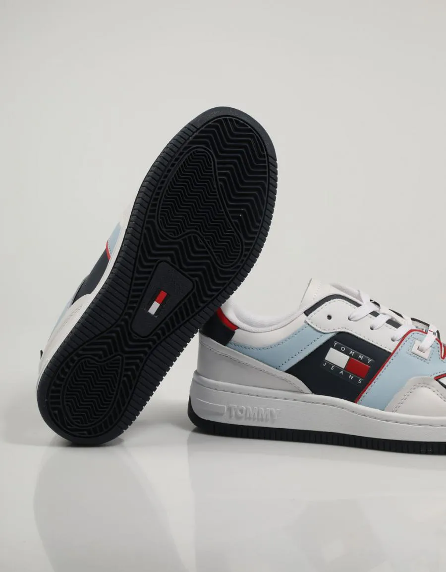  zapatillas TOMMY HILFIGER Tommy Jeans City Pop Basket Wmn en Blanco 79910